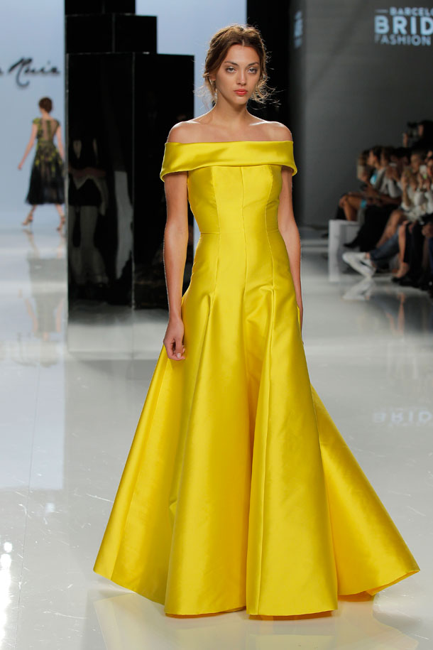 ilovebrides.pt Carla Ruiz 2018 Barcelona Bridal Fashion Week 2017